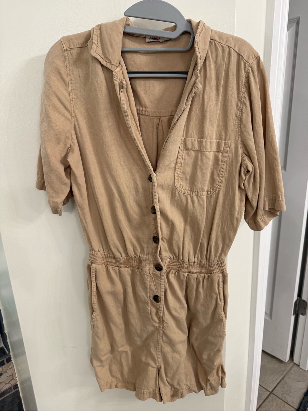Faherty Arlie Day Tan Button-Front Short Sleeve Romper